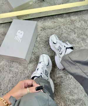 Tenis New Balance 530 Retro Feminino Premium 10