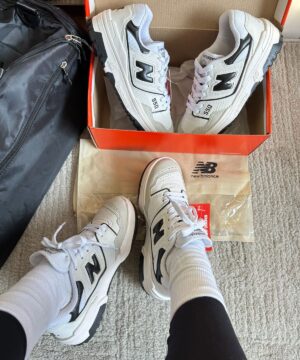 Tenis New balance 550 Branco Preto Feminino Premium 9