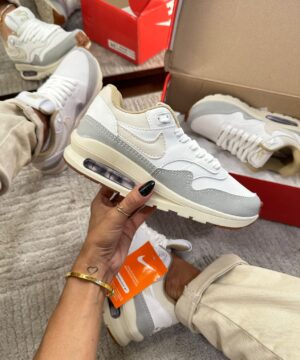 Tênis Nike Air Max Femme Feminino Premium