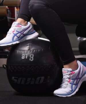 Tenis Asics Carbono Premium Grade Fechada 2