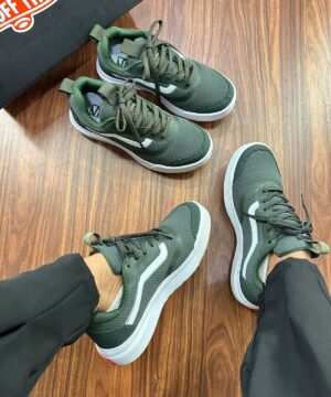 Tenis Feminino Vans Ultrarange 2