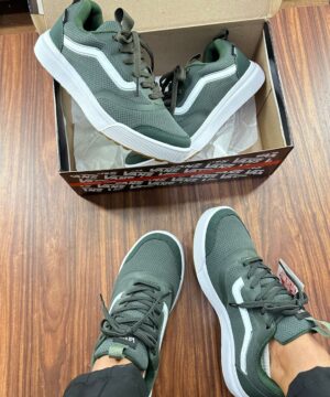 Tenis Feminino Vans Ultrarange 4