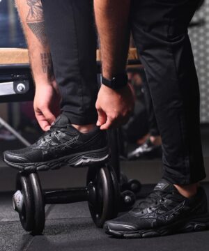 Tenis Mizuno Nirvana 9 Premium Grade Fechada 1