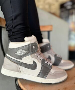 Bota Jordan Feminina Premium 1