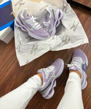 Tenis Mizuno Wave Invictus Feminino Premium 3