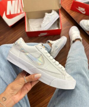 Tenis Nike Blazer Low 77 Branco Prata Feminino 1