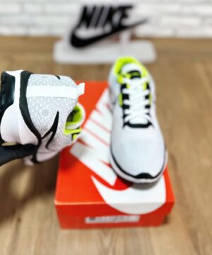 Tenis Nike Zoom Masculino Premium 18 scaled