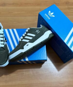 Tenis Adidas Low CL Premium Masculino 1 scaled