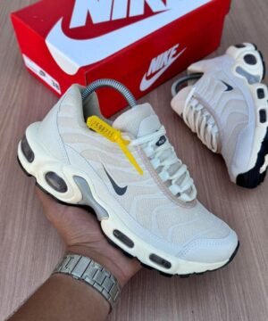 Tenis Nike Air Max TN Grade Fechada 10