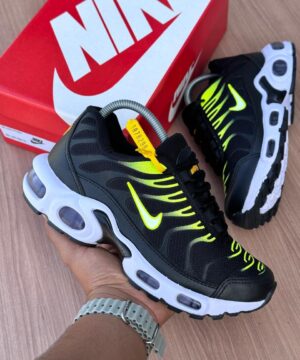 Tenis Nike Air Max TN Grade Fechada 2