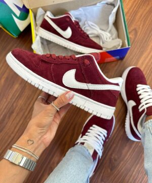 Tenis Nike Dunk Low Pro Camurca Feminino 1
