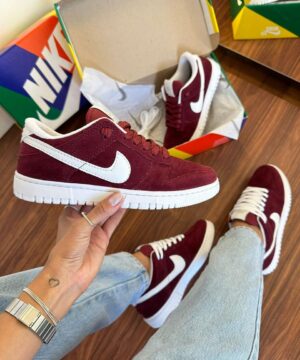 Tênis Nike Dunk Low Pro Camurça Feminino Premium
