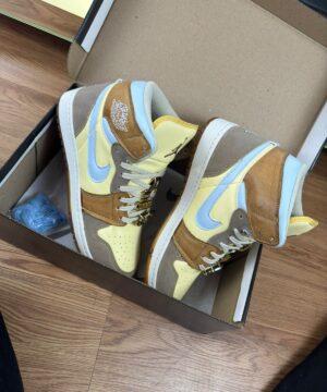 Bota Nike Air Jordan Chicago Feminino Premium 4