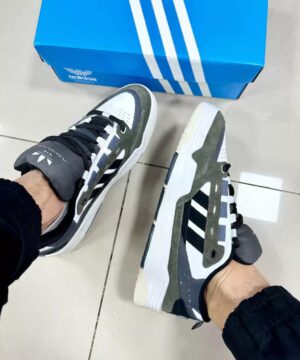 Tenis Adidas 2000 Luxo Premium Masculino Grade Fechada 10