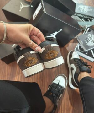 Tenis Jordan Low Cafe Preto Feminino Premium 3