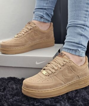 Tênis Nike Air Force Caramelo Nobuk Feminino Premium Luxo