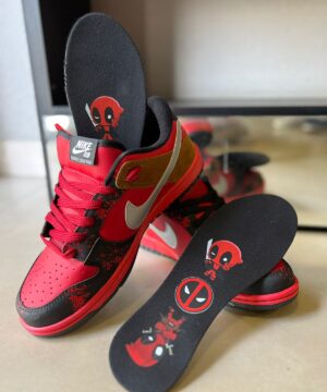Tênis Nike Dunk Herói Deadpool Premium