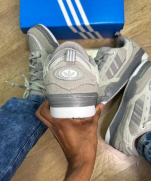 Tenis Adidas 2000 Masculino Premium 3