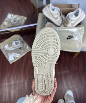 Tenis Nike Dunk Glitter Feminino Premium 1