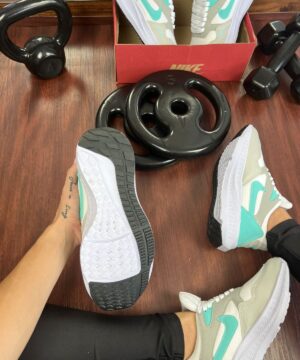 Tenis Nike Zoom Fit Branco Verde Agua Feminino 2