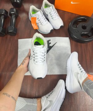 Tenis Nike Zoom Pegasus Branco Prata Premium 4