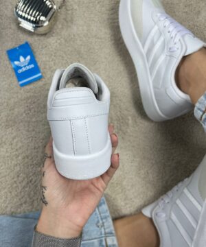 Tenis Adidas Smabae Branco Off Feminino Premium 2