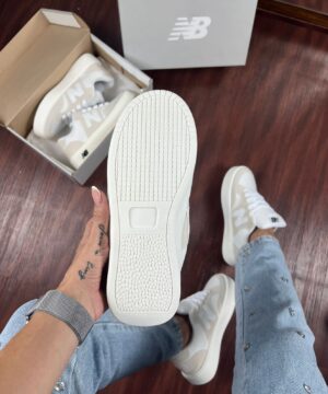 Tenis New Balance CT303 Branco Off Feminino Premium 3