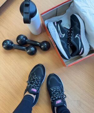 Tenis Nike Air Zoom NK 47 Preto Pink Feminino 2