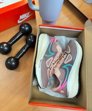 Tenis Nike Vomero 17 Feminino Premium 4