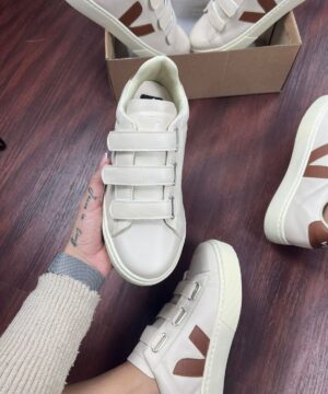 Tenis Vert Velcro Angelical Caramelo Feminino Premium 1