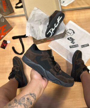 Bota Jordan Travis Scott Jack Marrom Preta Masculina Premium