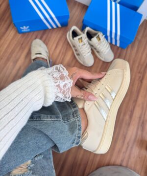 Tenis Adidas Super Star Off White Ouro Premium 6
