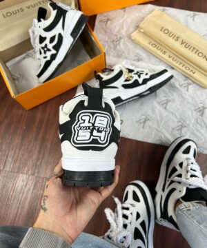 Tenis Louis Vuitton Skate 1854 Preto Branco Feminino Premium 4
