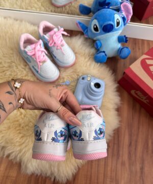 Tenis Nike Air Force Infantil Stitch 14