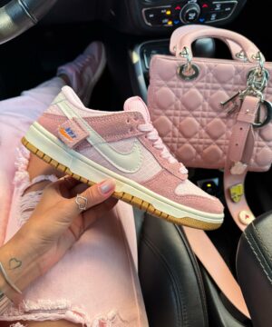 Tênis Nike Dunk Teddy Bear Rosa Feminino Premium