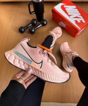 Tenis Nike Infinity React Feminino Premium 10