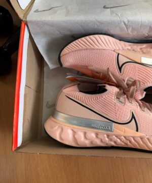 Tenis Nike Infinity React Feminino Premium 11