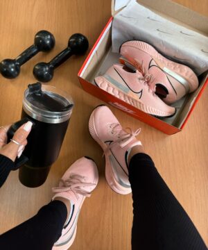 Tenis Nike Infinity React Feminino Premium 15