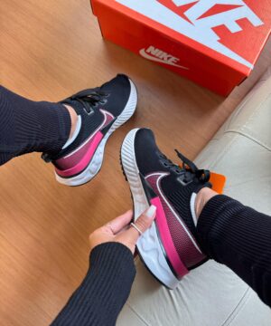 Tenis Nike Infinity React Feminino Premium 3