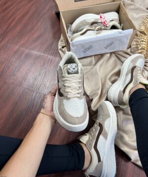 Tenis Vans UltraRange VR3 Bege Feminino Premium 4