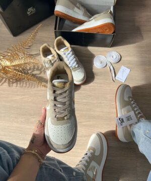 Tenis Nike Air Force 1 Branco Dourado Feminino Premium 1