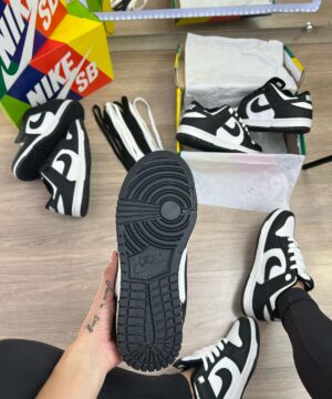 Tenis Nike Dunk SB Branco Preto Premium 4