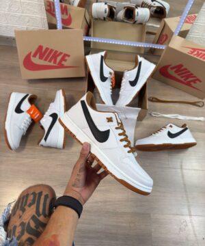 Tênis Nike SB Dunk Low Pro Branco Preto Caramelo Tamanho Especial Premium