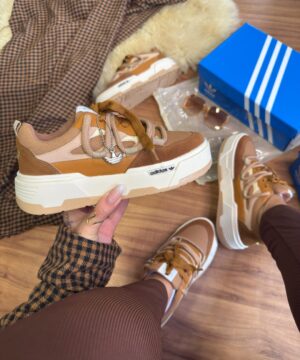 Adidas Plataforma Cadarço Duplo Marrom e Bege