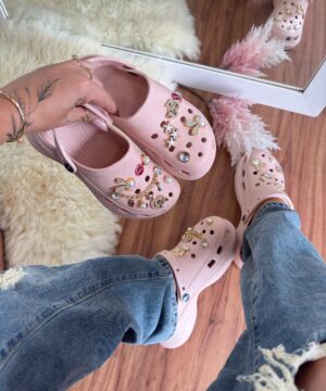 Crocs Plataforma Rosa 5 scaled