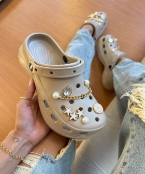 Crocs em EVA Bege