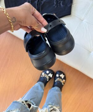 Crocs em EVA Preto 8