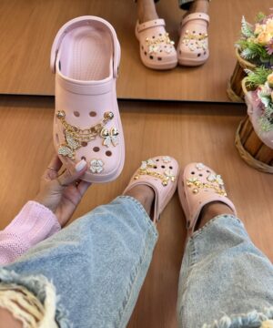 Crocs em EVA Rosa 2