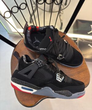 Jordan 4 retrô Premium Preto Masculino