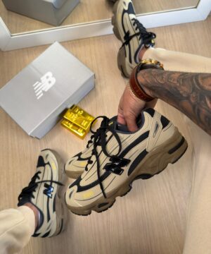 New balance 1000 Bege e Preto